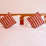 Engadin's Old Town Units - Free Parking Sarajevo