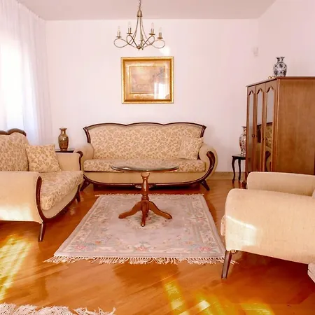 아파트 Engadin - Free Parking *