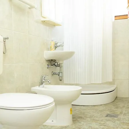 아파트 Engadin - Free Parking *