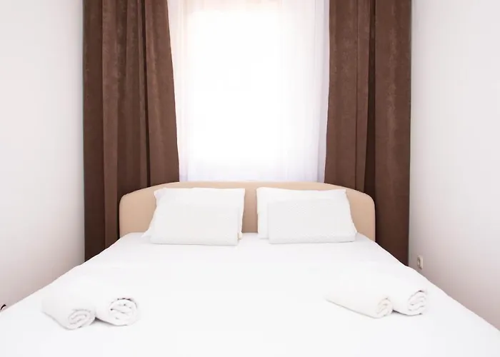 Apartment Engadin's Old Town Units - Free Parking Sarajevo