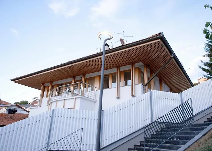 Apartment Engadin's Old Town Units - Free Parking Sarajevo