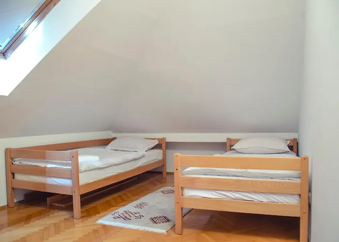 Engadin's Old Town Units - Free Parking