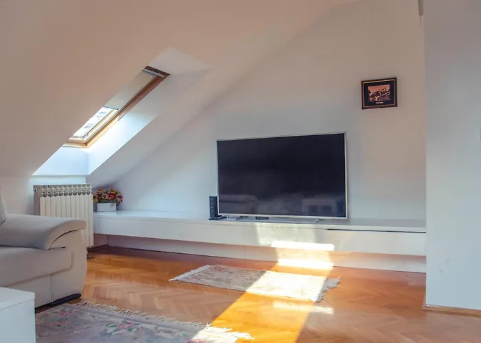 Engadin's Old Town Units - Free Parking